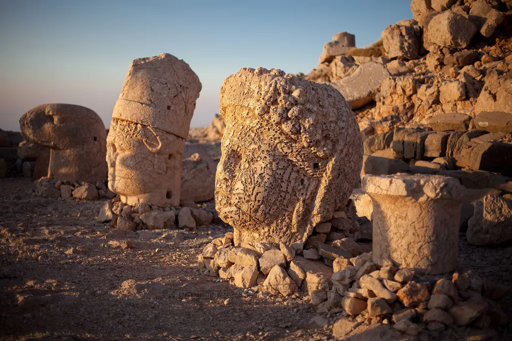 Mt. Nemrut Tour Mt. Nemrut Tour